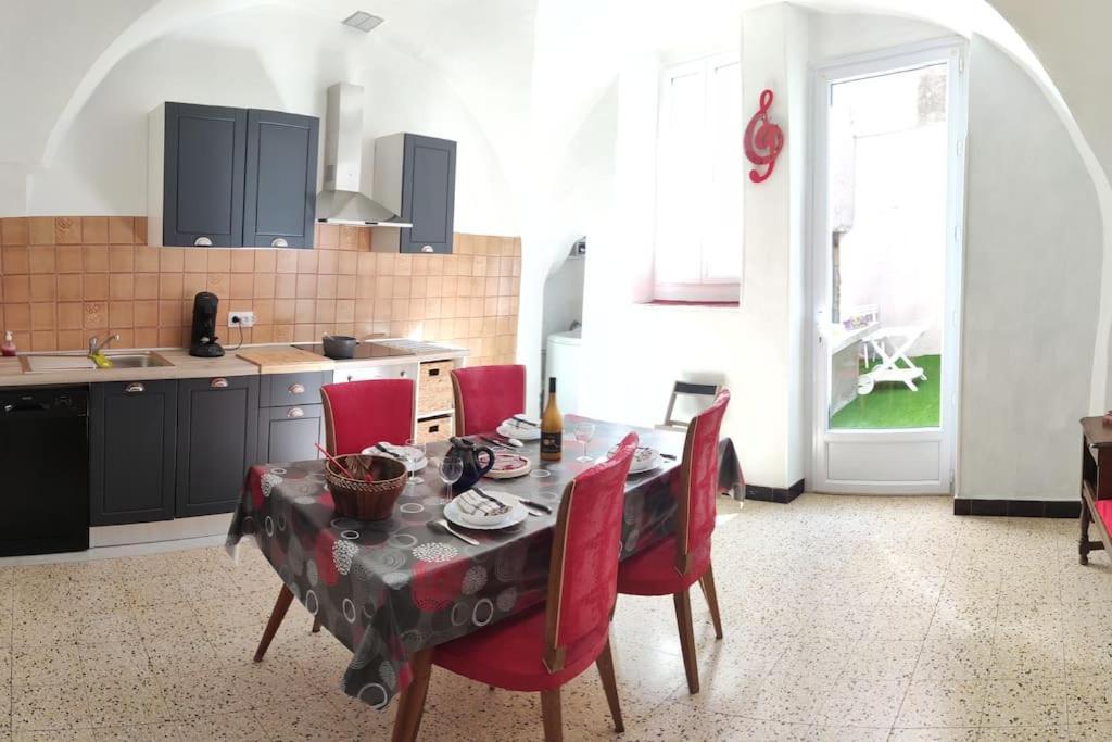 Le Gite De Flavie Montpeyroux (Herault) Exterior foto