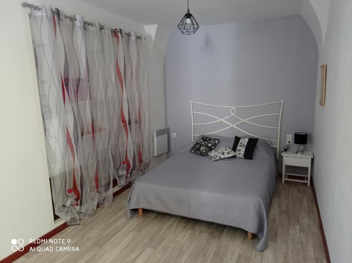 Le Gite De Flavie Montpeyroux (Herault) Exterior foto